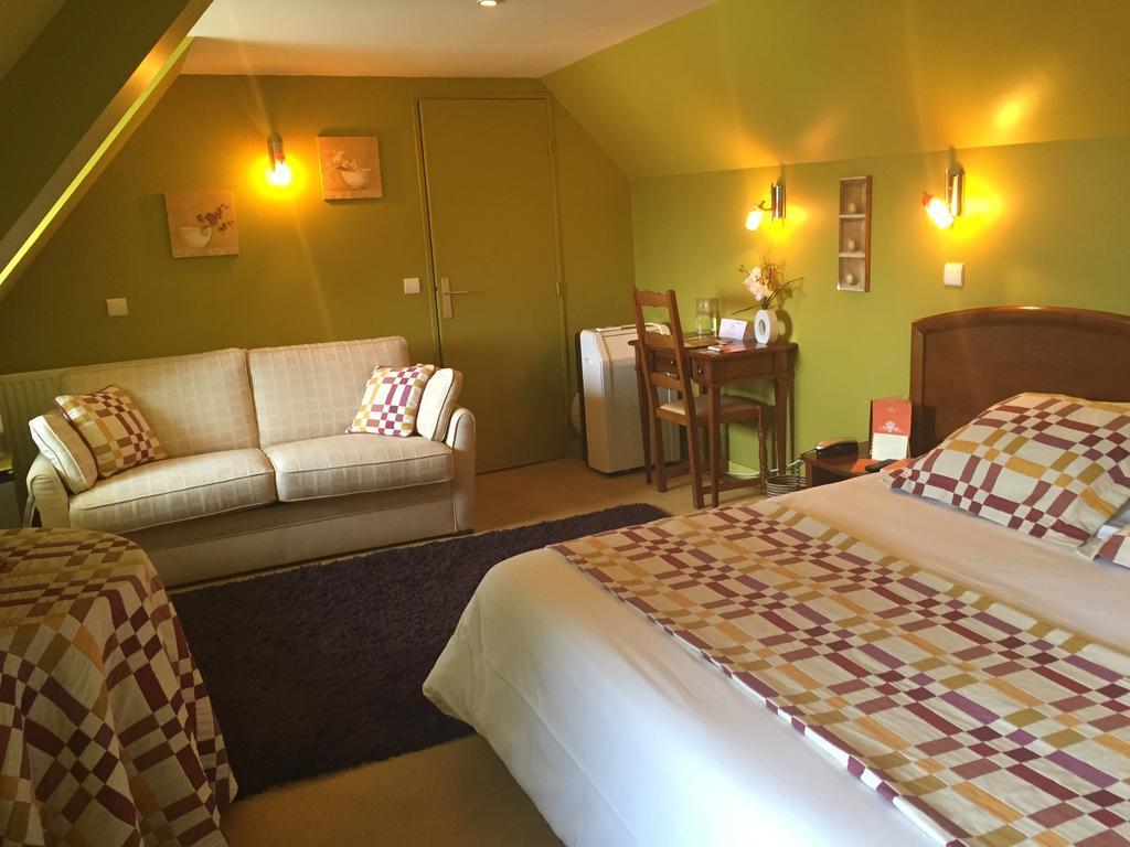 Auberge Du Cheval Blanc - Teritoria Selles-Saint-Denis ภายนอก รูปภาพ